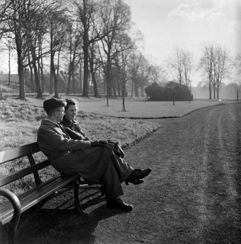 Bench Drawing, Photo To Watercolor, The Perfect Couple, Old Couples, Park Art, People Sitting, Perfect Couple, A Park, Couple Art