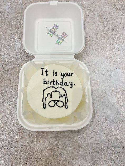 Bento the office Dwight shrute birthday cake cake design the office cake mini cake office series The Office Birthday Cake Ideas, It Is Your Birthday The Office Cake, The Office Cake Ideas, Office Themed Cake, The Office Themed Cake, The Office Birthday Cake, Office Birthday Cake, The Office Cake, Lion Guard Cake