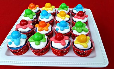 rainbow cupcakes for a paintball party Paintball Cupcakes, Sharknado Party, Paintball Cake, Paintball Birthday Party, Paintball Birthday, Paintball Party, Ball Birthday Parties, Ball Birthday, Rainbow Cupcakes