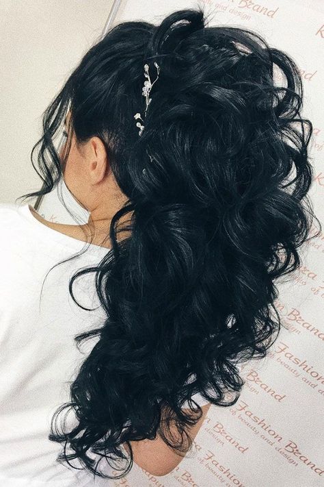 Medium Length Hair Wedding, Hairstyle For Medium Length Hair, Hairstyle For Medium Length, Weddinghair Updo, Black Wedding Hairstyles, Elegant Hairstyle, Quinceanera Hairstyles, Updo Wedding, Quince Hairstyles