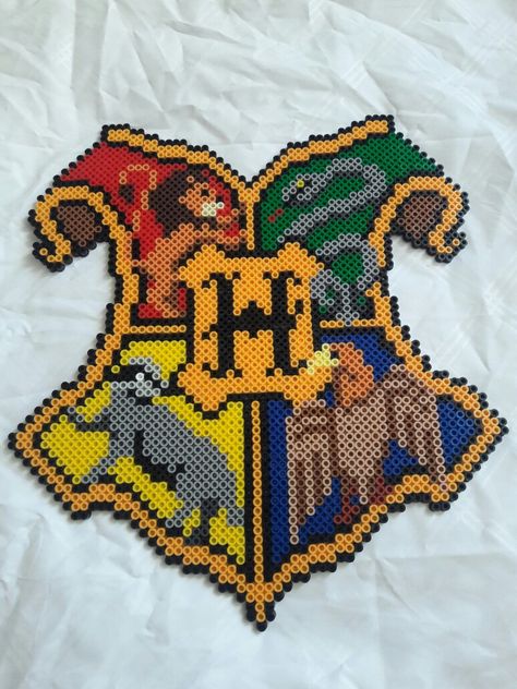 Perler Harry Potter Pattern, Harry Potter Iron Beads, Harry Potter Bead Pattern, Hama Beads Patterns Harry Potter, Perler Harry Potter, Perler Bead Patterns Harry Potter, Harry Potter Beads, Hama Beads Harry Potter, Pixel Art Harry Potter