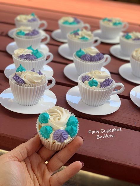 Tea Party Birthday Cupcakes, Tea Party Cupcakes Ideas, Teacup Cupcakes, Edible Tea Cups, Cursed Cakes, Tea Cup Cupcakes, Tea Party Cupcakes, Adult Tea Party, Bad Cakes