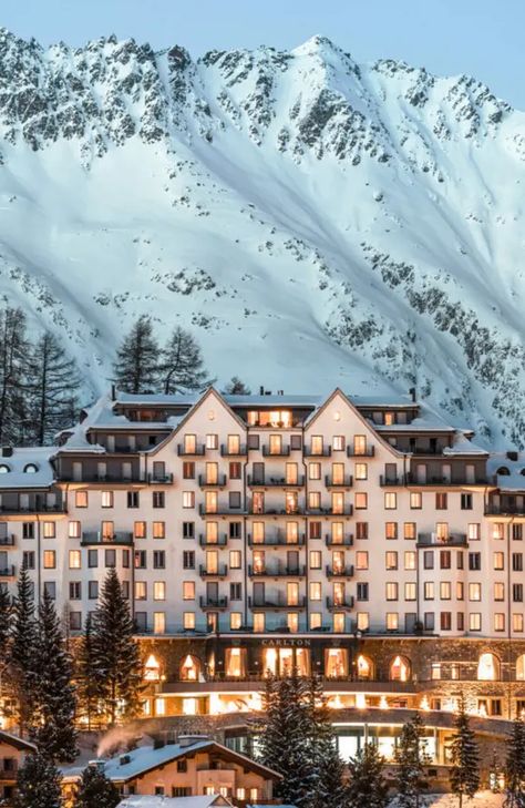 Carlton Hotel St. Moritz - St. Moritz - Swiss Deluxe Hotels Saint Moritz, Switzerland Mountains, Switzerland Hotels, Carlton Hotel, St Moritz, Mountain Town, Ski Trip, Best Places To Travel, Hotel Spa