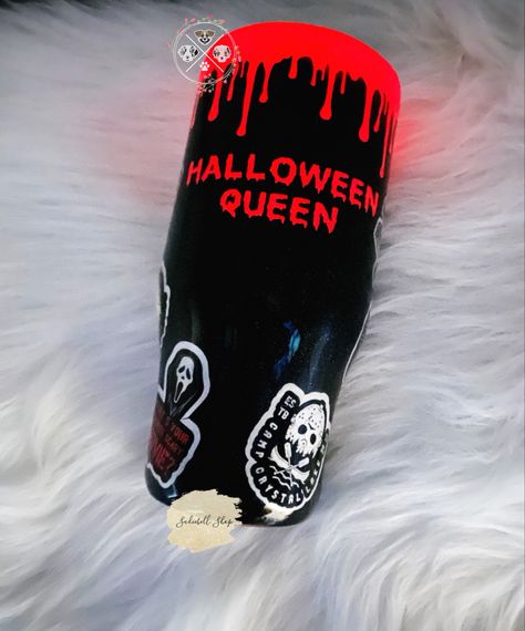 Halloween Resin Tumbler, Halloween Tumbler Ideas, Home Sweet Hell, Tumblr Cup, Halloween Cups, Custom Cups, Tumbler Cups Diy, Diy Tumblers, Tumbler Cups