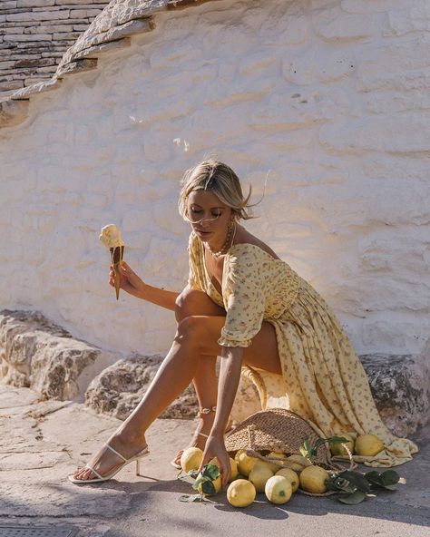 LISA DANIELLE SMITH on Instagram: “Lemon yellow in Puglia🍋🍋 #spellxlisadanielle @spell releasing next Wednesday 23rd🍦” Vintage Italy Aesthetic, European Travel Outfit, Italian Aesthetic, Mode Hippie, Spell Designs, Photographie Portrait Inspiration, Summer Romance, Travel Outfit Summer, Vintage Italy