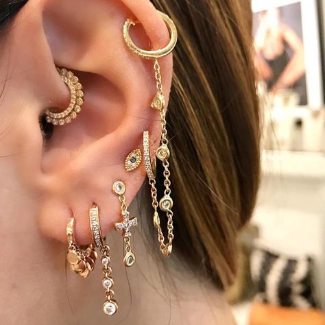 Piercing Party, Ear Piercing Combinations, Cute Ear Piercings, Tiffany Jewelry, Gold Filled Earrings, Ear Piercing, The Ear, Ear Jewelry, Diamond Earrings Studs