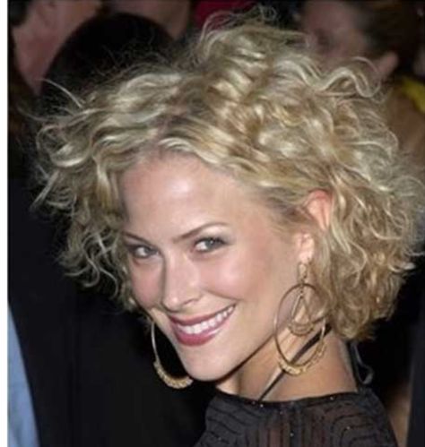 Short Blonde Curly Hair, Long Layered Bob Hairstyles, Blonde Curly Bob, Short Layered Bob Hairstyles, Curly Short, Medium Bob Hairstyles, Blonde Curly Hair, Layered Bob Hairstyles, Hair Styles 2014