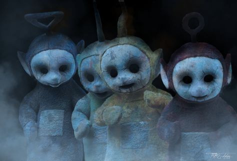 Scary Telly Tubbies, Teletubbies Creepy, Evil Teletubbies, Teletubbies Terror, Scary Teletubbies, Creepy Teletubbies, Teletubbies Scary, Creepy Photos, Creepy Drawings