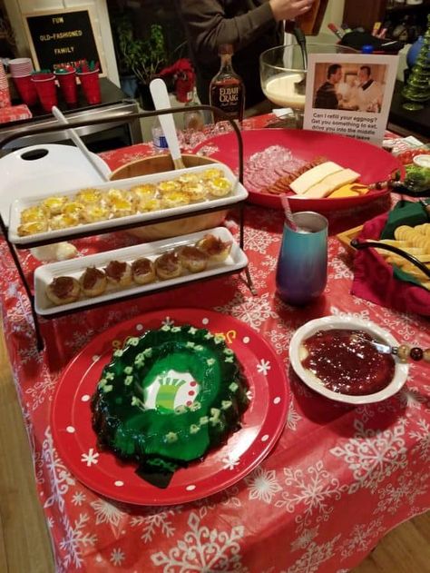 How to Host a Griswold Christmas Party Without Breaking the Bank Griswold Family Christmas Party, Griswold Christmas Party, Tacky Christmas Party, Christmas Classroom Treats, Christmas Vacation Party, Christmas Vacation Movie, Griswold Family, Griswold Family Christmas, Griswold Christmas