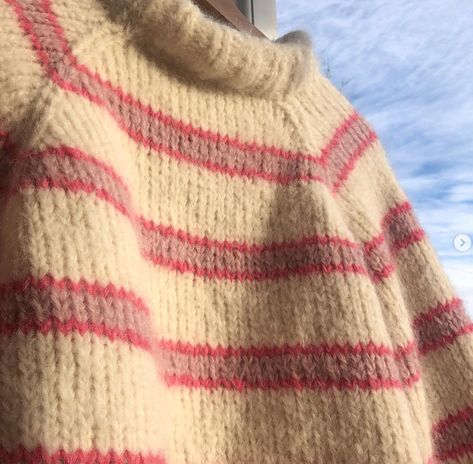 Knit Striped Sweater Pattern, Knitted Striped Sweater, Colorful Knitted Sweaters, Knit Sweater Patterns, Colourful Sweater, Colorful Knit Sweater, Handknit Sweaters, Knit Stripes, Knitting Sweaters