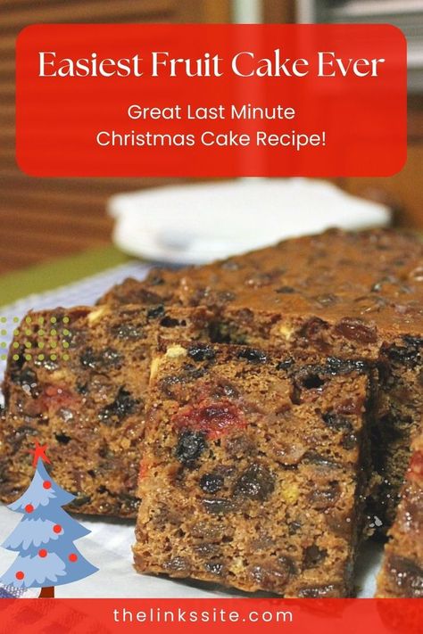 This fruit cake is super easy and so delicious. You would never believe it is made with only 3 ingredients! 3 Ingredient Fruit Cake, Easy Fruit Cake Recipe, Holiday Cooking Thanksgiving, Christmas Cakesicles, Easy Fruit Cake, Best Fruit Cake Recipe, Fruit Cake Recipe Easy, Fruit Cake Recipe Christmas, Cake Recipes Without Eggs