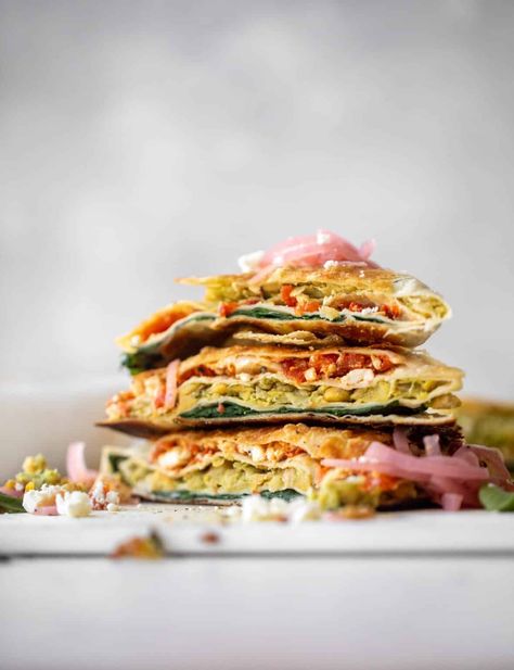 Smashed Chickpea Tortilla Wrap - Crispy Tortilla Wrap Broccoli Garlic Sauce, Chickpea Tortilla, Tortilla Wrap Recipe, Garlic Bread Grilled Cheese, Grilled Chicken Caprese, Chili Lime Chicken Tacos, Pasta Asparagus, Strawberries And Cream Oatmeal, Kung Pao Cauliflower