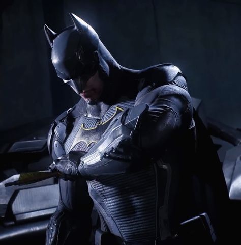 Batman Gotham Knights Game, Gotham Knights Batman, Batman Gotham Knight, The Dark Knight Batman, Batman Suit, Gotham Knights, Gotham Batman, Dc Comics Heroes, Knight Games