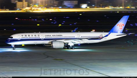 Photo of B-32ED - Airbus A350-941 - China Southern Airlines China Southern Airlines, Airbus A350, Boeing 787, Boeing 747 200, Boeing 777, Deck Photos, Airport City, Flight Deck, Boeing 747