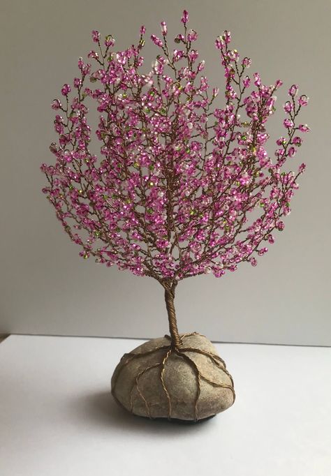 Copper Wire Art, Flowering Cherry Tree, Beaded Flowers Patterns, Wire Art Sculpture, Fleurs Diy, Art Perle, Wire Tree Sculpture, Wire Trees, Wire Tree