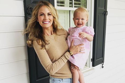 Cameran Eubanks has a sprawling home in Charleston, but she makes sure to appreciate the smallest details. Cameran Wimberly, Cameran Eubanks, Stopping Breastfeeding, Celebrity Moms, Christmas Trends, Pregnancy Birth, Miniature Fairy Gardens, Aging Gracefully, The Fairy