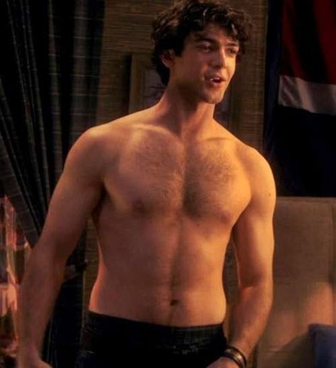 Ethan Peck (@ethangpeck) Ethan Peck, Freetime Activities, Water People, Hottest Male Celebrities, Male Form, Spock, Man Crush, Celebrities Male, Movies Showing