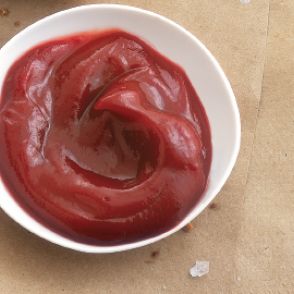 Homemade Ketchup (with Carrot) by Jessica Seinfeld Carrot Recipe, Jessica Seinfeld, Homemade Ketchup, Mozzarella Sticks, Carrot Recipes, Dry Mustard, How To Can Tomatoes, Seinfeld, Caramel Sauce