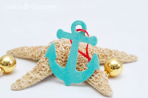 Coastal Themed Christmas Ornaments - Shimmery Anchor Anchor Ornaments, Coastal Christmas Decorations, Christmas Craft Diy, Wooden Anchor, Beach Christmas Decorations, Easy Christmas Ornaments, Coastal Christmas Decor, Nautical Christmas, Ornaments For Christmas