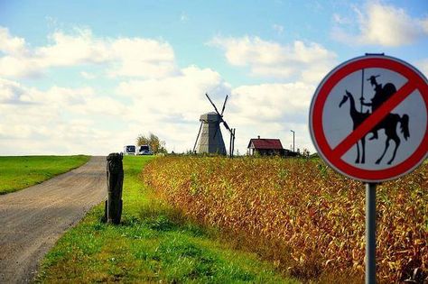 No Tilting at Windmills. Epic Fail Photos, Tilting At Windmills, Man Of La Mancha, Armin Van Buuren, Don Quixote, Spanish Humor, Humor Grafico, College Humor, I John