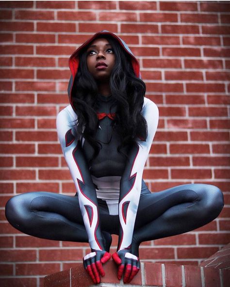 Miles Morales And Gwen Stacy, Miles Morales And Gwen, Gwen Stacy Cosplay, Spiderman Poses, Spider Gwen Cosplay, Supergirl Cosplay, Miles Morales Spiderman, Life Update