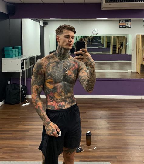 Tattoo Models Men, Heavily Tattooed Guys, Hot Guy With Tattoos, Muscular Tattooed Men, Men With Tattoos, Guys With Tattoos, Tattooed Guys, Tattoed Guys, Man With Tattoos