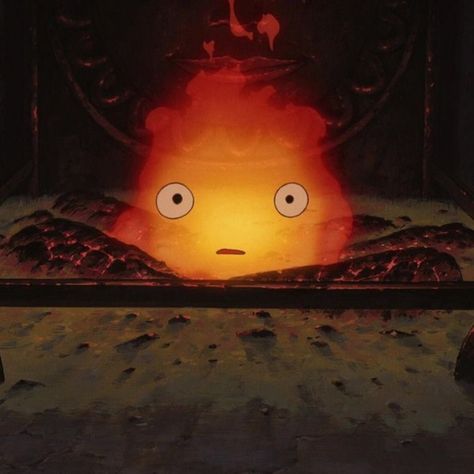 Calcifer Studio Ghibli, Calcifer Art, Howl's Moving Castle Movie, Howl's Moving Castle Aesthetic, Sophie Howl's Moving Castle, Howl's Moving Castle Calcifer, Ghibli Characters, Art Studio Ghibli, 하울의 움직이는 성