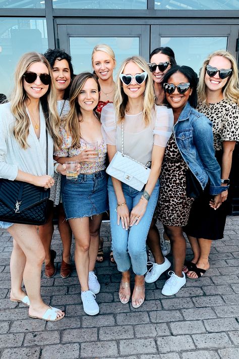 Fashion Jackson Bachelorette Party Chicago Bachelorette Casual Outfit Ideas, Chicago Bachelorette Outfits, Bachelorette Outfits Casual, Bachelorette Casual Outfit, Chill Bachelorette Outfits, Spring Bachelorette Party Outfit, What To Wear To A Bachelorette Party, Savannah Bachelorette Outfits, Casual Bachelorette Outfit