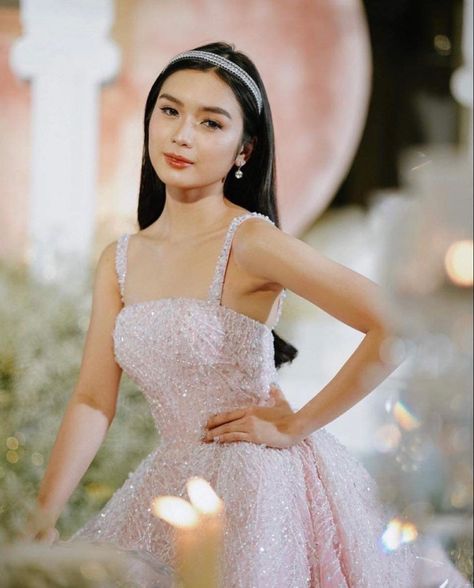 Francine Diaz Debut, Francine Diaz Gown, Francine Diaz Photoshoot, 18th Debut Ideas, Filipino Debut, Pictorial Ideas, Debut Gown, 18th Birthday Celebration, Pre Debut Photoshoot