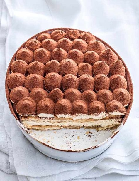 Baileys Tiramisu Baileys Tiramisu, Tiramisu Recept, Mousse Dolce, Tiramisu Recipe, Italian Desserts, Trifle, Pavlova, Christmas Desserts, Liqueur