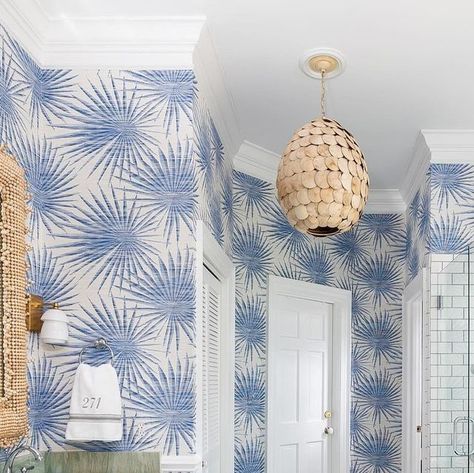 Thibaut on Instagram: "A seaside escape should always be this chic. Master bathroom design by @alexandrefleuren using our Palm Frond wallcovering, linked in bio." Thibaut Wallpaper Bathroom, Beach House Plan, Thibaut Wallpaper, Wallpaper Bathroom, Coastal Room, Tropical Fabric, Coastal Bathrooms, Palm Fronds, Bathroom Wallpaper