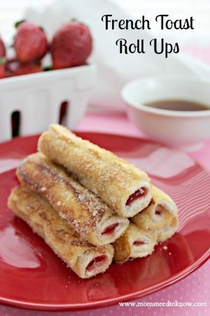 Cream Cheese And Strawberries, Toast Roll Ups, French Toast Roll Ups, Egg Skillet, French Toast Rolls, Make French Toast, Cauliflower Recipe, Strawberry Cream, Roll Ups