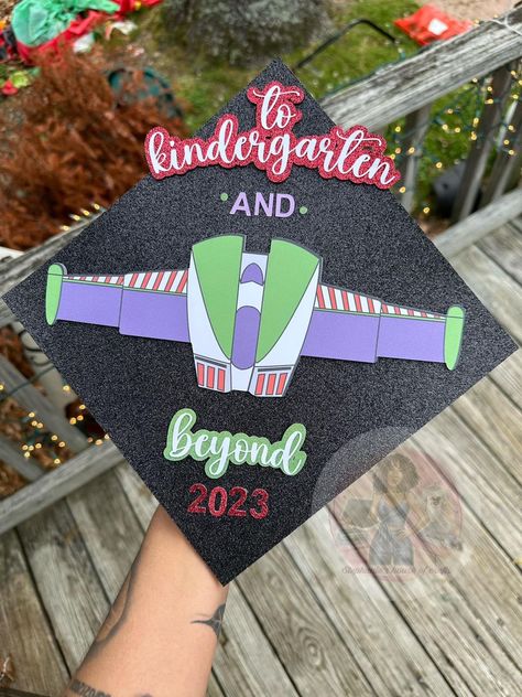 Cricut Crafts for Beginners & Free SVG Sharing | Since you guys loved my last cap, here’s my most recent 💚. Grad Cap Ideas For Guys, William Christopher, Crafts For Beginners, Cricut Explore Air 2, Cricut Explore Air, Grad Cap, Instagram Hashtags, Svg For Cricut, Cricut Creations