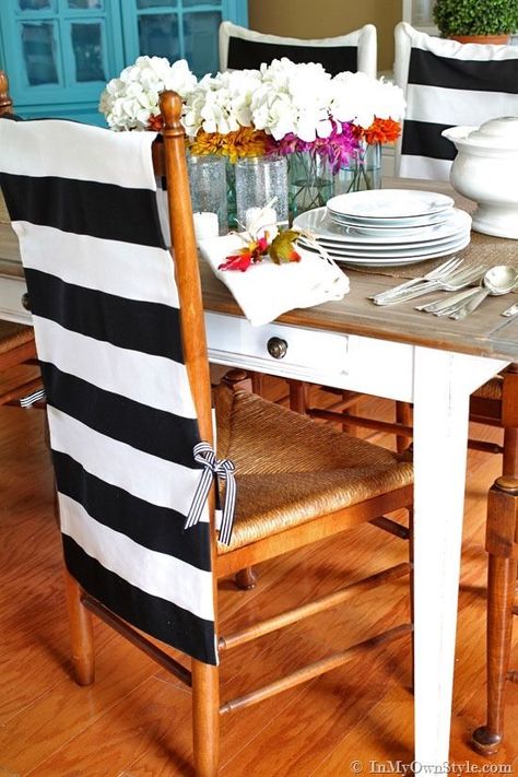 No-Sew-Chair-Back-Covers.  If you can cut fabric and iron you can make these! Dining Room Chairs Makeover, Recycling Furniture, Diy Chair Covers, Chair Back Covers, Diy Dining, Decor Hacks, Fabulous Diy, Chair Makeover, Textile Crafts