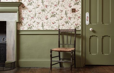 Country House Bathroom, Soft Green Paint, Heritage Paint Colours, Natural Paint Colors, Edward Bulmer, Rita Konig, Heritage Paint, Madame Bovary, Modern Hall