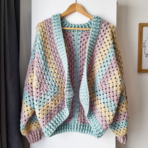 Granny Stripe Crochet Cardigan, Crazy Crochet Sweater, Hexagon Crochet Pattern Cardigan, Granny Hexagon Cardigan Free Pattern, Chunky Cardigan Crochet Pattern, Chunky Crochet Cardigan Pattern Free, Hexagon Sweater Crochet Pattern, Hexagon Cardigan Crochet Pattern Free, Free Crochet Cardigan Patterns For Women