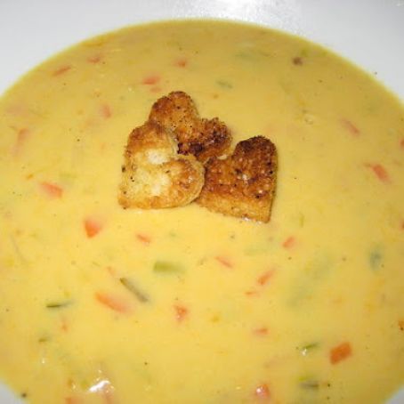 Beer Cheddar Soup, Soup Bacon, Beer Soup, Cheese Soup Recipe, Cheese Whiz, Beer Cheese Soups, Cheese Soup Recipes, Cheddar Cheese Soup, Broccoli Cheese Soup