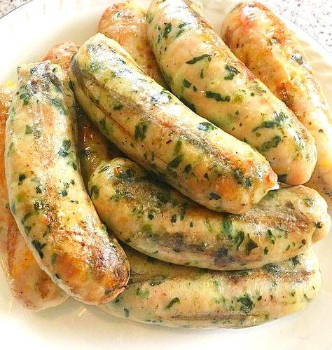 Sausage Types, Homemade Chicken Sausage Recipes, Longanisa Recipe, Spinach Sausage, Meat Curing, Sausage Making Recipes, Chicken Sausage Recipes, Home Made Sausage, Bratwurst Recipes