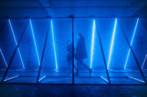 TRIANGLED: Immersive Light Installation - Set Design Art Installation Ideas, Installation Ideas, Light Art Installation, Light Tunnel, Led Art, Sound Installation, Wet Felting Projects, Warsaw Poland, Light Magic