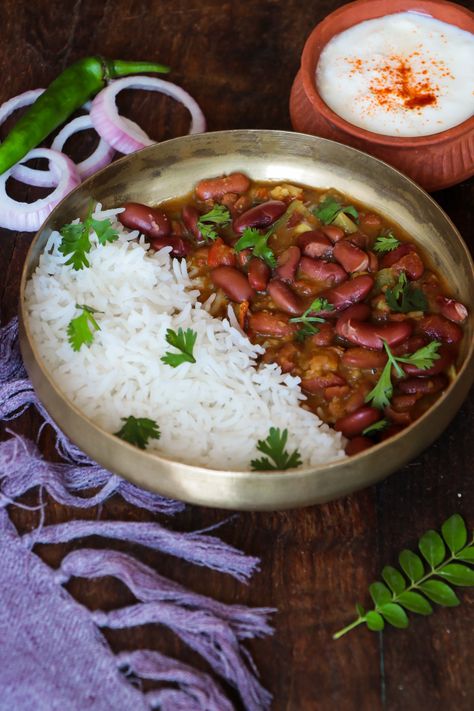 #foodphotography #instagram #rajmachawal Rice Plating, Curry Photography, Rajma Chawal, Indian Food Photography, Cloud Kitchen, Box Recipes, Bakery Products, Lunch Box Recipes, Art Food