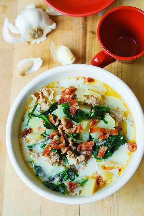 gluten free soup recipe, gluten free olive garden copycat recipes, gluten free zuppa toscana soup Soup Zuppa Toscana, Swiss Chard Salad, Chard Soup, Potatoes And Bacon, Olive Garden Zuppa Toscana, Swiss Chard Recipes, Zuppa Toscana Soup, Toscana Soup, Winter Meals