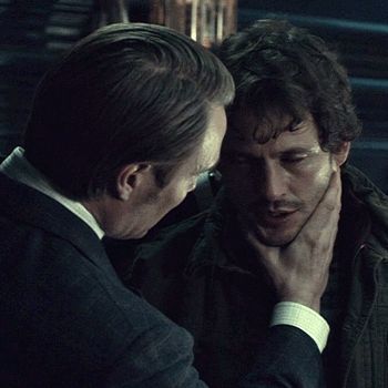 Hannibal & Will Graham Hannibal X Will Kiss, Hanibal Lector X Will, Hannibal Will Graham, Hannibal Funny, Hannibal Tv Show, Will Graham Hannibal, Hannibal Tv Series, Hannibal Series, Nbc Hannibal