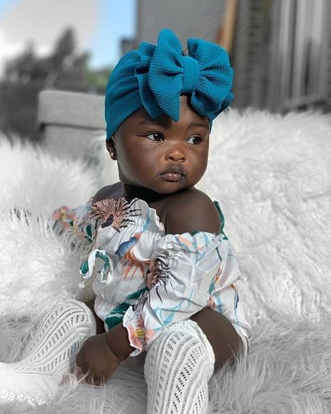 @princessblossom.yar Bandana Bayi, Baby Mode, Fashionable Kids, Mini Diva, Cute Black Babies, Beautiful Black Babies, Black Photography, Black Baby, Black Babies