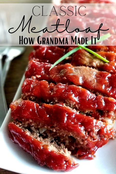 Meatloaf Recipes Pioneer Woman, Pioneer Woman Meatloaf, Smoked Meatloaf, Classic Meatloaf Recipe, Hashbrown Casserole, Good Meatloaf Recipe, Best Meatloaf, Easy Meatloaf, Pioneer Woman Recipes