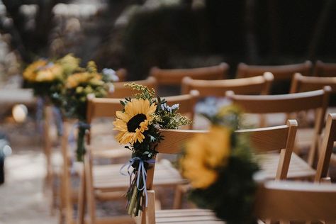 Sunflower Wedding Aisle Decorations, Sunflower Aisle Decor, Sunflower Field Wedding Ceremony, Sunflower Arrangements Wedding, Sunflower Wedding Aisle, End Of Aisle Wedding Decor, Sunflower Wedding Ceremony, Wedding At Winery, Wedding Church Flowers