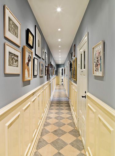 Squeezing Style into a Narrow Hallway - white wainscotting with blue walls Love this blue for the upstairs hallway!  the morning sun would look so nice coming up on that color on the landing! Narrow Entry Hallway, Narrow Hallway Decorating Ideas, Lambriseringen Gang, Small Hallway Decorating, Long Narrow Hallway, Blue Hallway, White Hallway, Blue Grey Walls, White Wainscoting