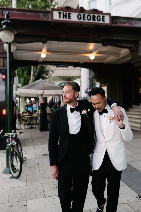 Az and Jamie: A Vanity Fair Wedding Gay Wedding Suits, Wedding Party Makeup, Gay Wedding Photography, Gay Wedding Photos, Money Wedding, Fair Wedding, Gay Weddings, Queer Weddings, Black And White Suit