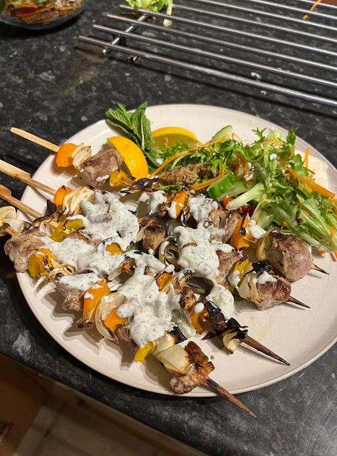 Minted Lamb Kebabs - Pinch Of Nom Lamb Kebabs, Pinch Of Nom, Kebab Recipes, Kebabs, Nom Nom, Manchester, Mint