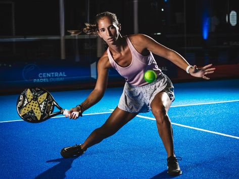 Padel is also a great sport for all levels, from beginners to professionals. It is a fun and low-impact sport that can be enjoyed by people of all ages and skill levels. It is also a great way to get some exercise and improve your coordination and balance. Photos Inspo, Cute Photos, Improve Yourself, Tennis, Sports, Purple