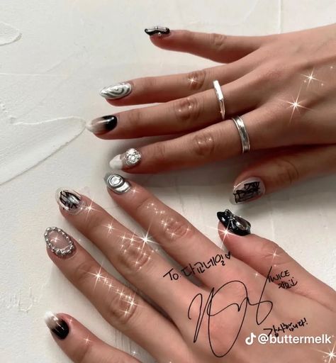 Idol Nails, Twice Jihyo, Beautiful Nature Wallpaper, How To Do Nails, Nail Inspo, Nail Art, Nails, Beauty, Nail Arts